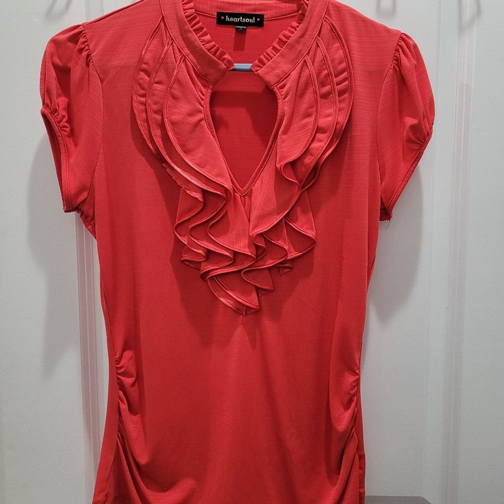 Fun, flirty, dressy shirt!